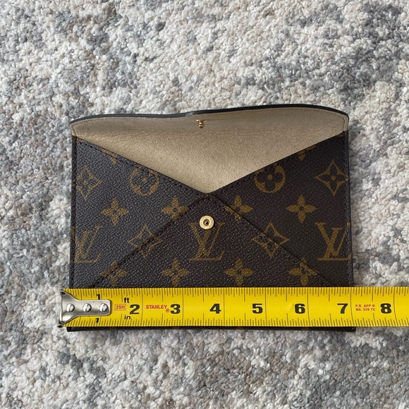 LOUIS VUITTON Monogram Small Envelope bag/wallet - Picture 5 of 7